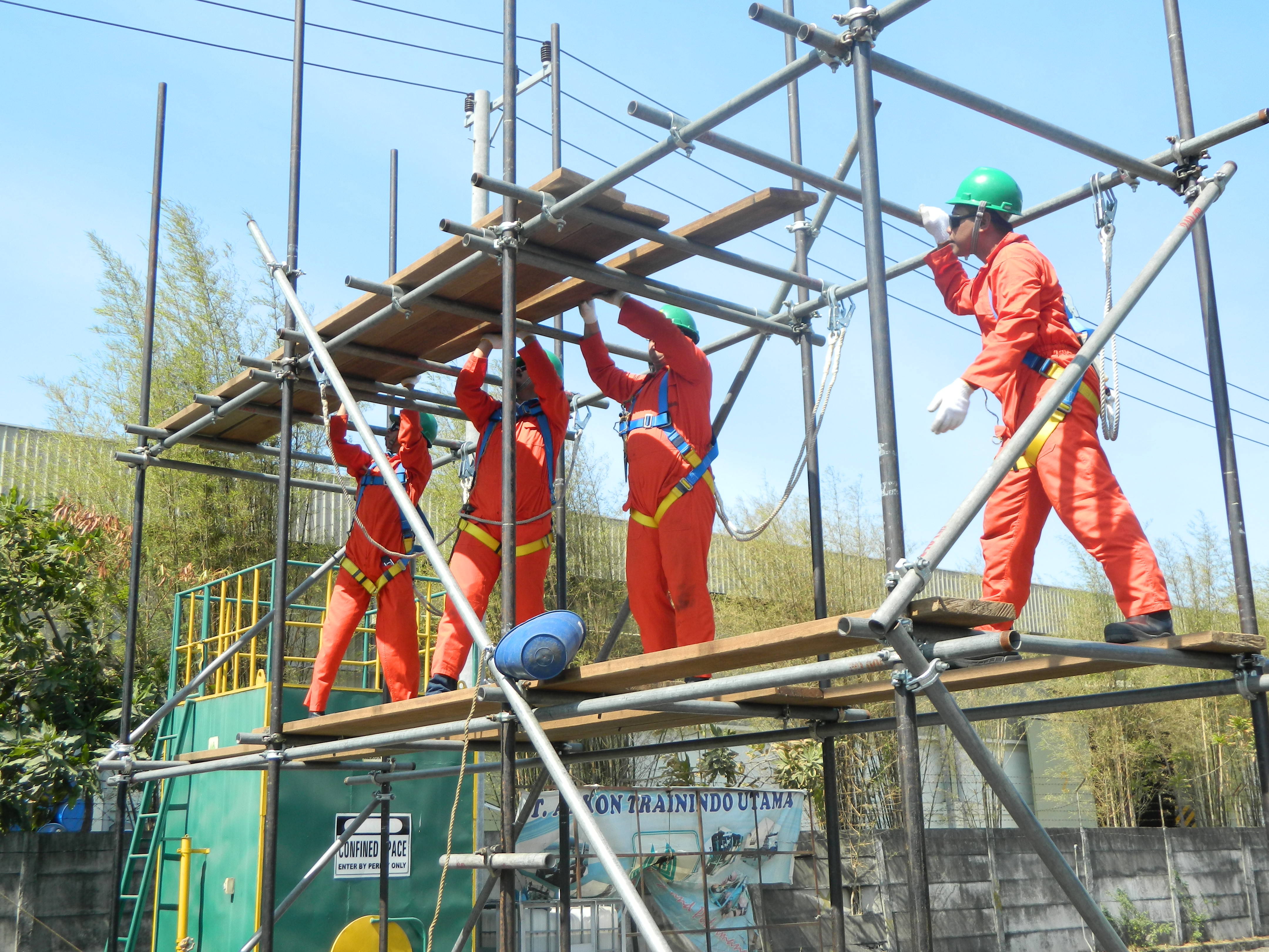 Scaffolding Tube & Coupler